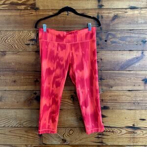 Under Armor Orange and Pink Capri Leggings - Medium